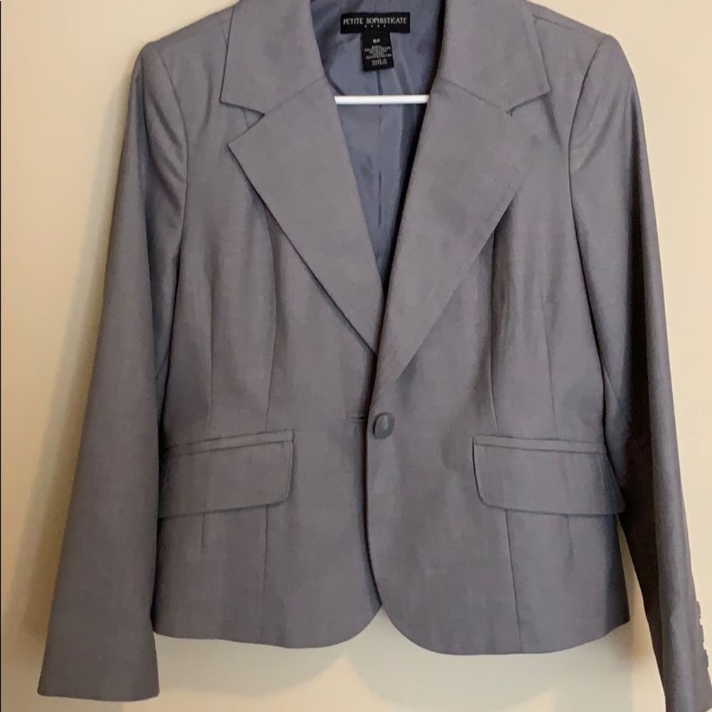 Gray blazer